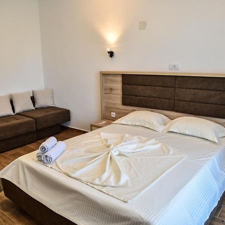 Casa Sinani Hotel Ulcinj Exterior photo