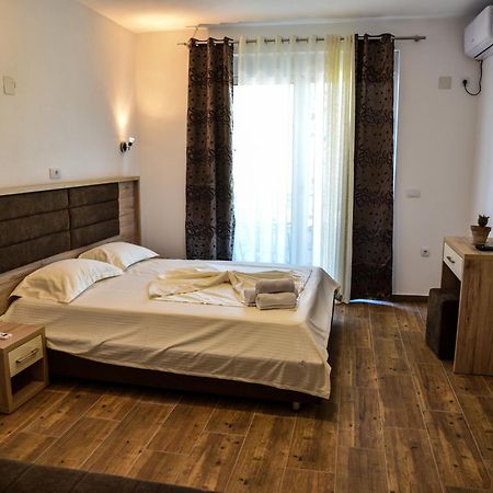 Casa Sinani Hotel Ulcinj Exterior photo
