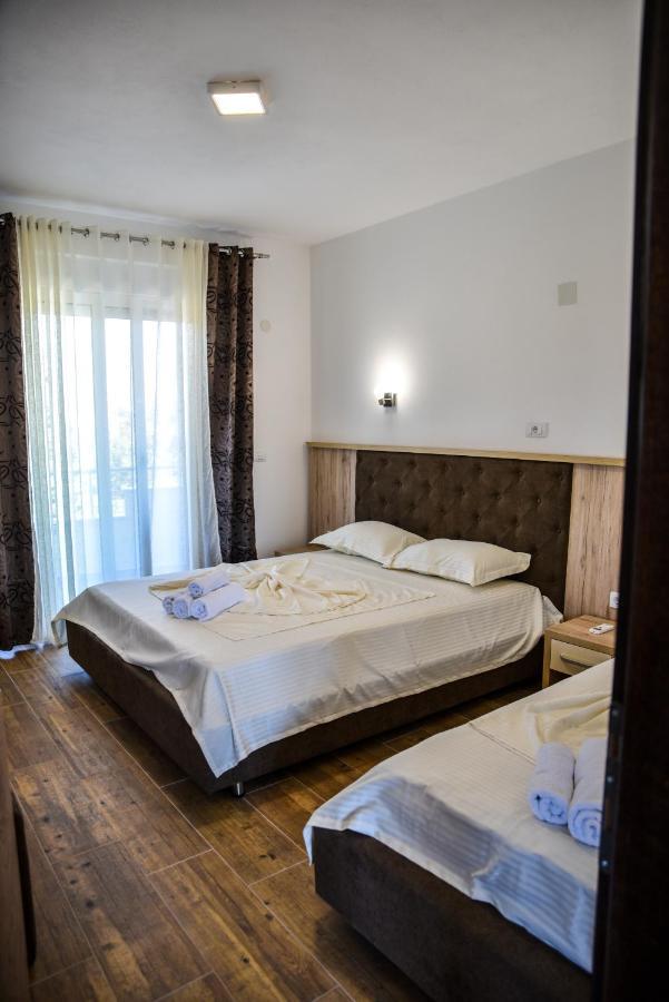 Casa Sinani Hotel Ulcinj Exterior photo