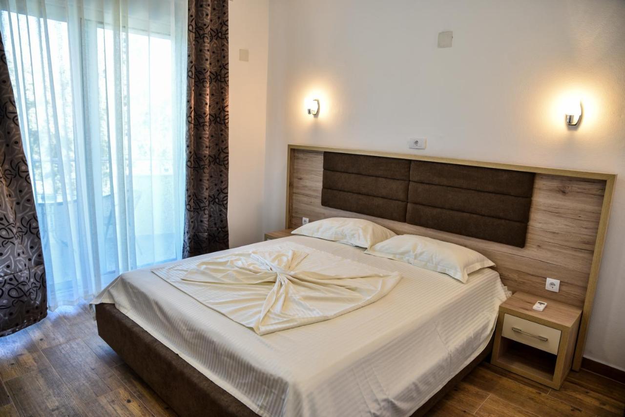 Casa Sinani Hotel Ulcinj Exterior photo